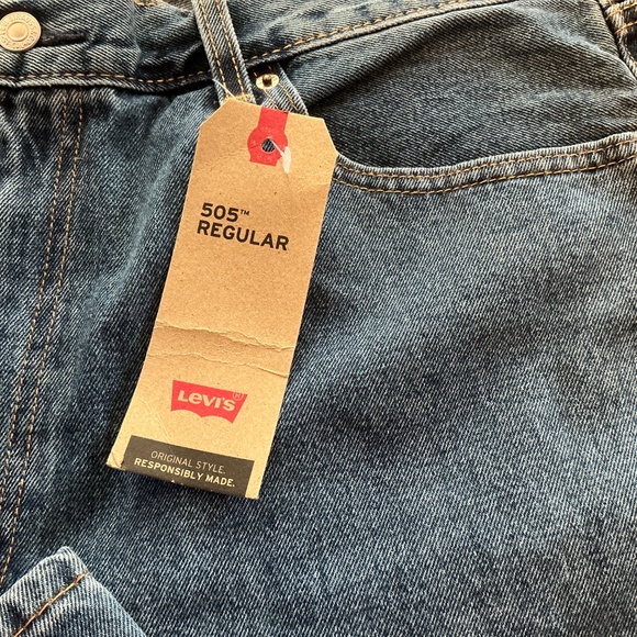 Levi’s 505 Men’s Regular Straight Leg Blue Jeans 40x30 - Picture 2 of 7